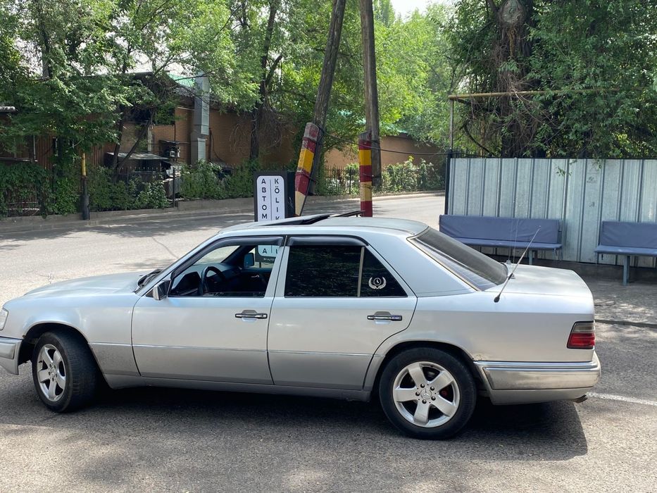 Mercedes W124 обьем 2.8