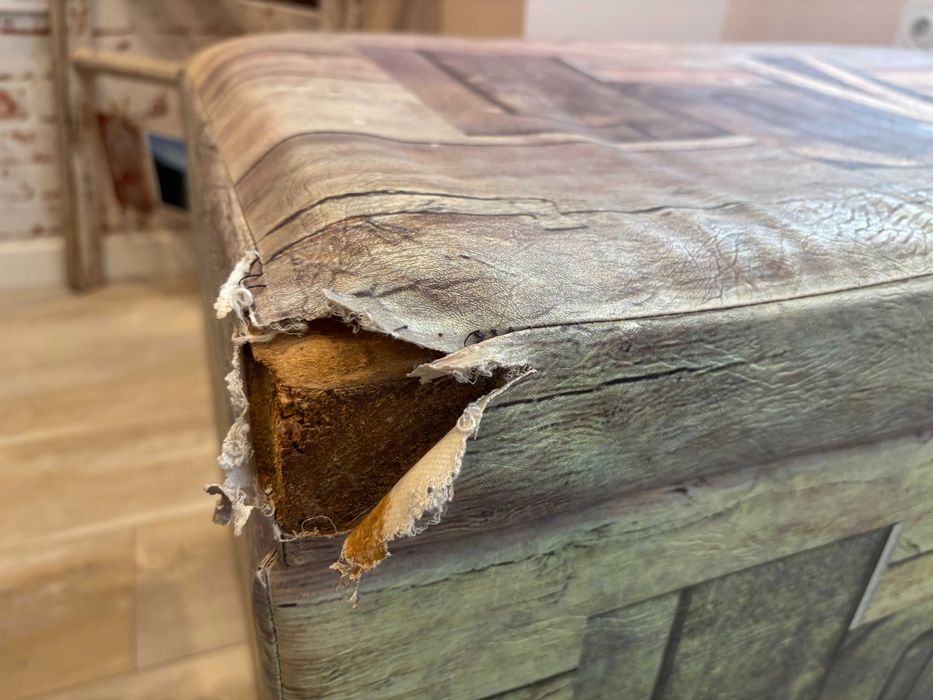 Табуретка-ракла с място за съхранение (със забележки)