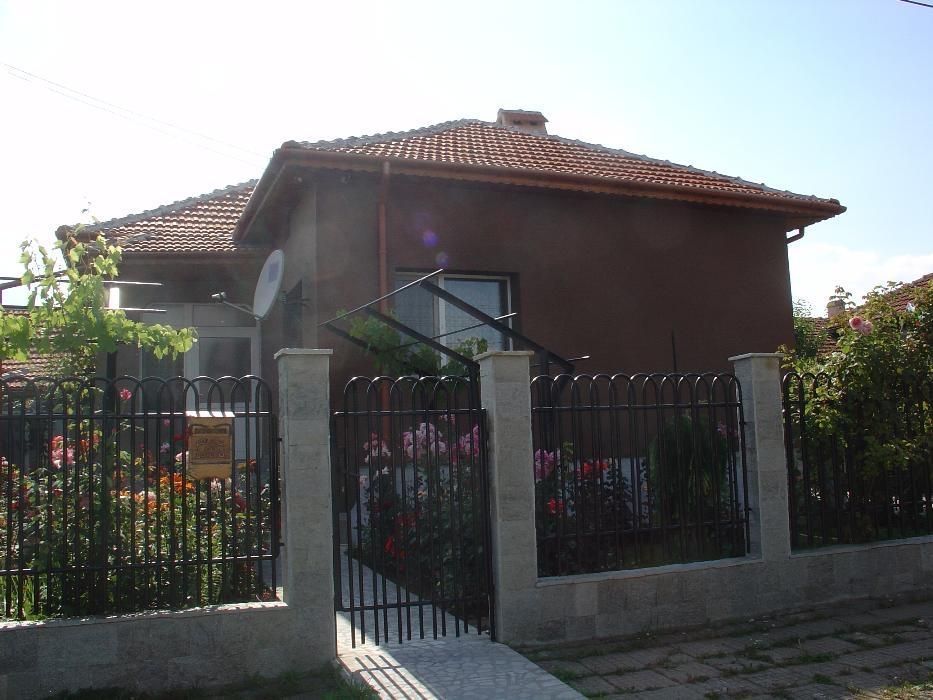 Къща за продан -