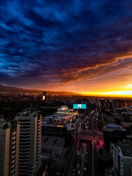 Дрон DJI Mini 3 Pro + DJI RC + Fly More Kit Plus белый