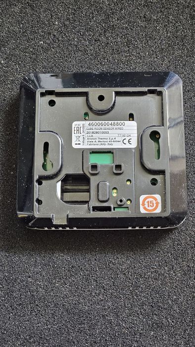 Termostat Ariston Cube