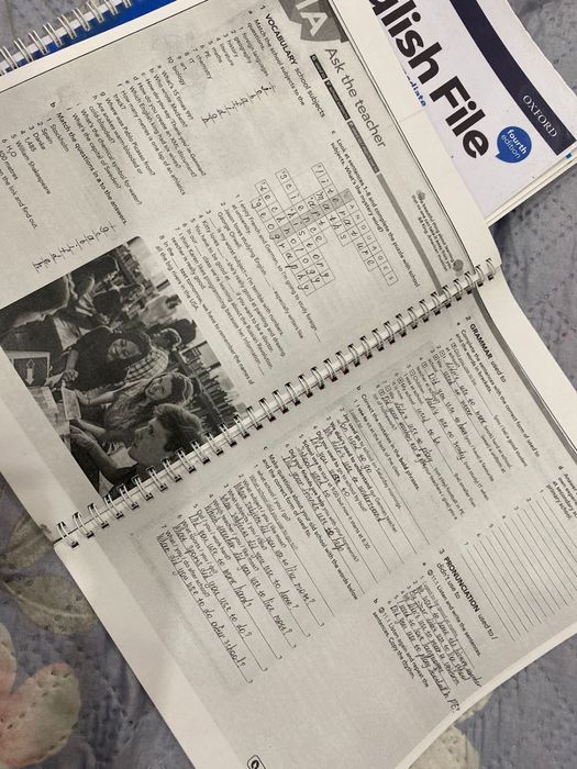 English file Pre-intermediate