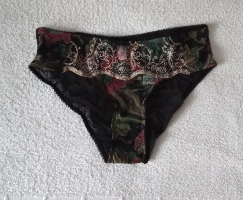 Комплект нижнего белья