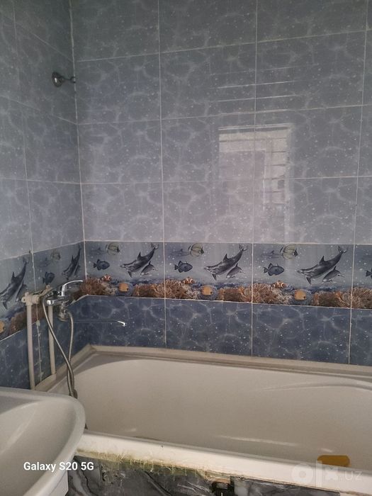 Navoiy shahrida 1 xona 2 xona qilingan uyimiz sotiladi 1etaj