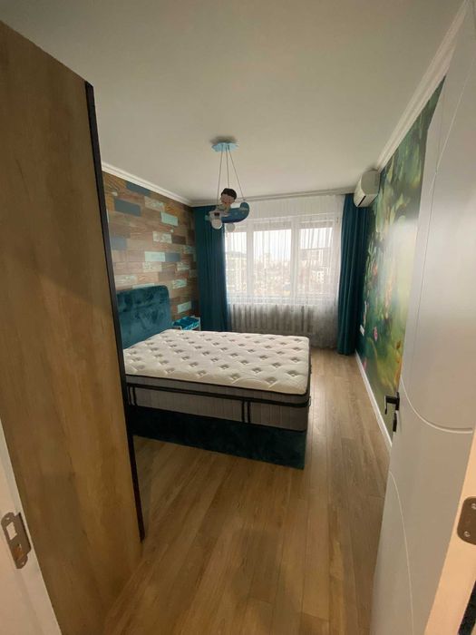 Продава се Тристаен апартамент в Пловдив, Център - 100 кв.м за 2395 €/кв.м - Снимка #14