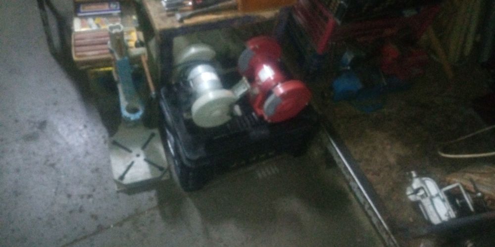 Menghine ,  Nicovale,Placi si chei de fasonat