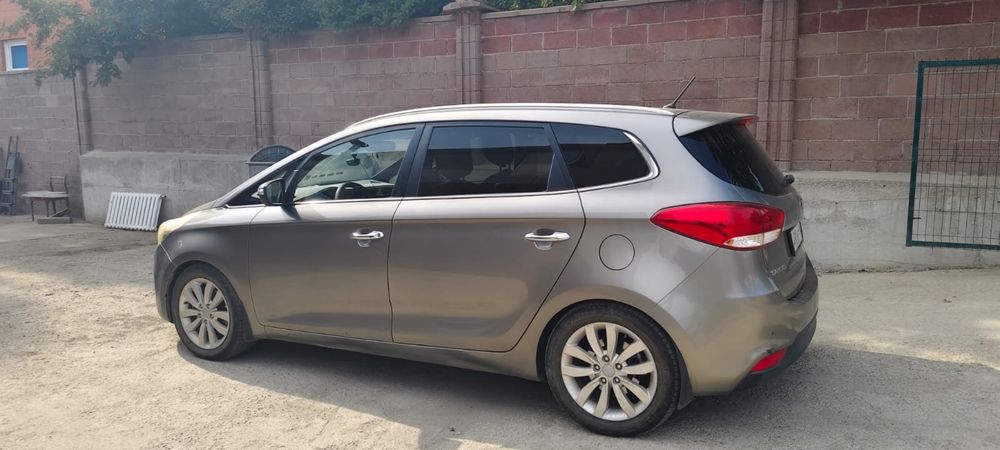 Kia Carens, 2015