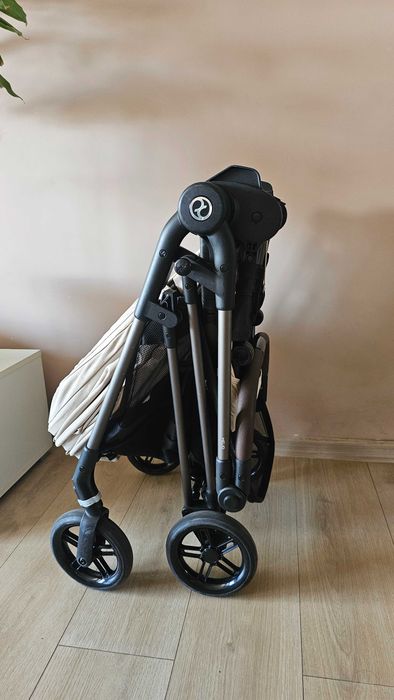 Cybex Melio Almond Beige детска/лятна количка