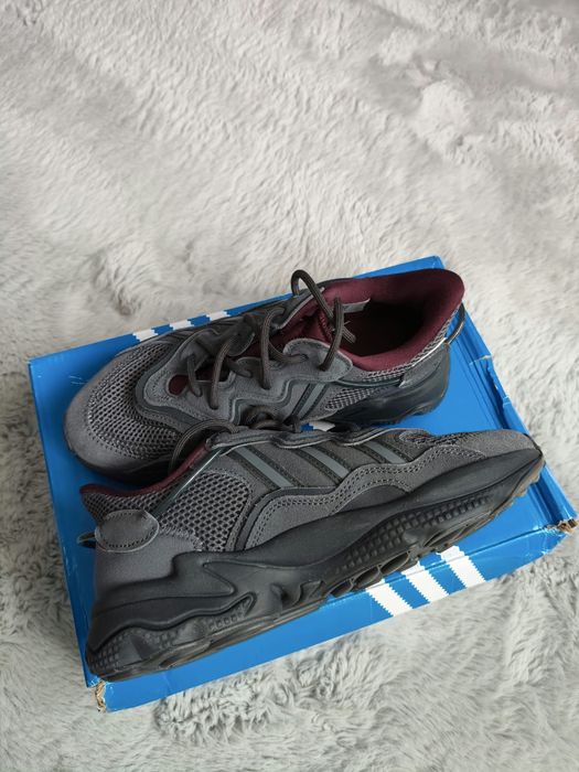 Adidas Ozweego sneakers gri carbon marimea 36 noi originali