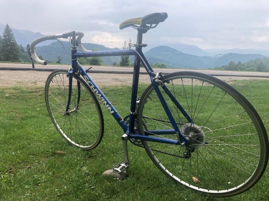 Bicicleta semicursiera