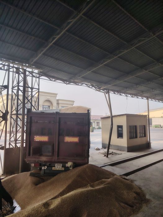 Прицеп сотилади.