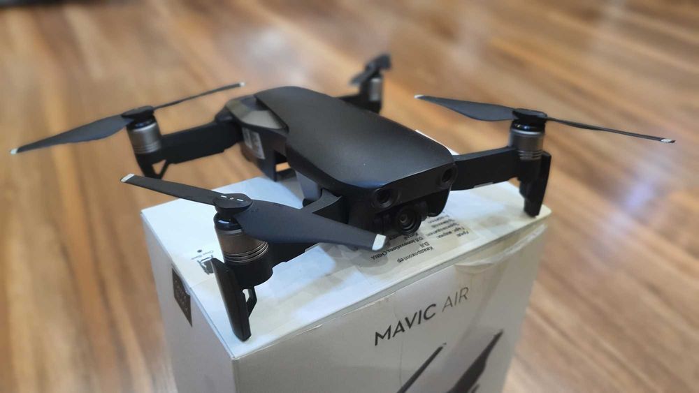 Дрон DJI Mavic Air в отлично състояние, FCC mode, no altitude lock
