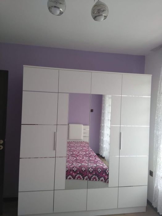 Дава се под наем Тристаен апартамент в Варна, Колхозен пазар - 110 кв.м за 612 € - Снимка #4