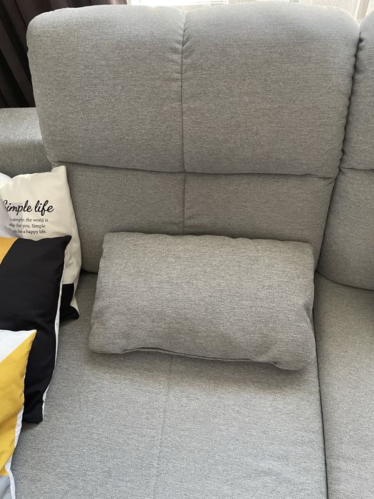 Сив диван Айко + подарък масичка