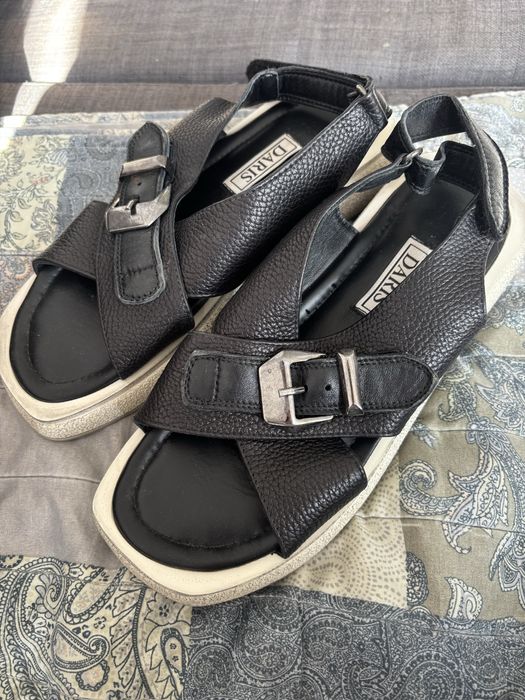 Сандали    Daris