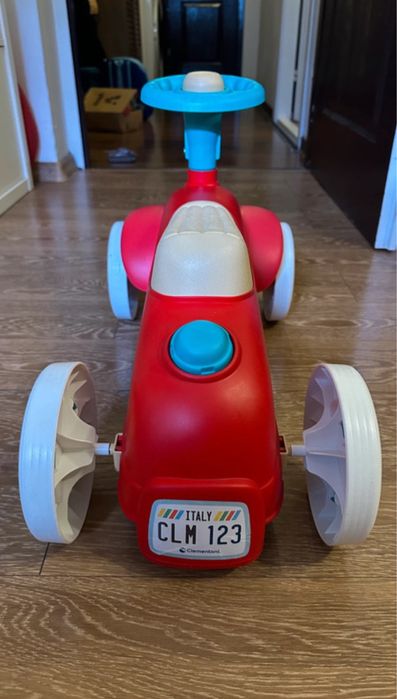 Masinuta copii Clementoni