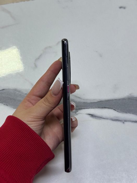 HUAWEI Porsche Design Mate 40 телефон