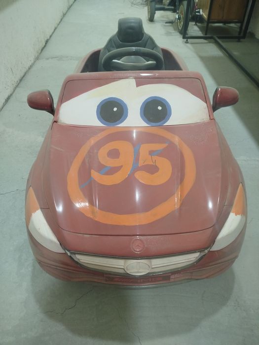 Bolalar uchun Pulitli moshina sotiladi