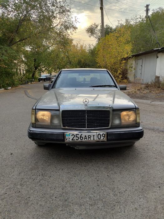 Продам мерс 124 на ходу