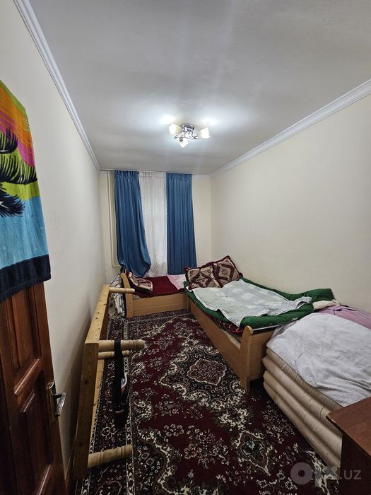 Юнусобод 6 кварталда 3 хонали квартира сотилади