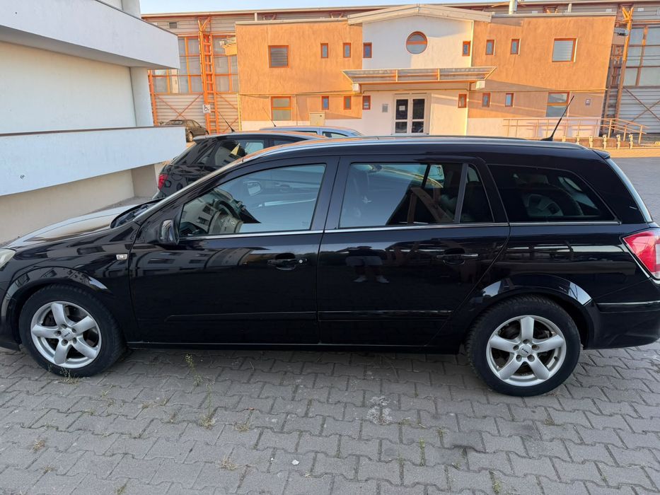 Vind Opel Astra!
