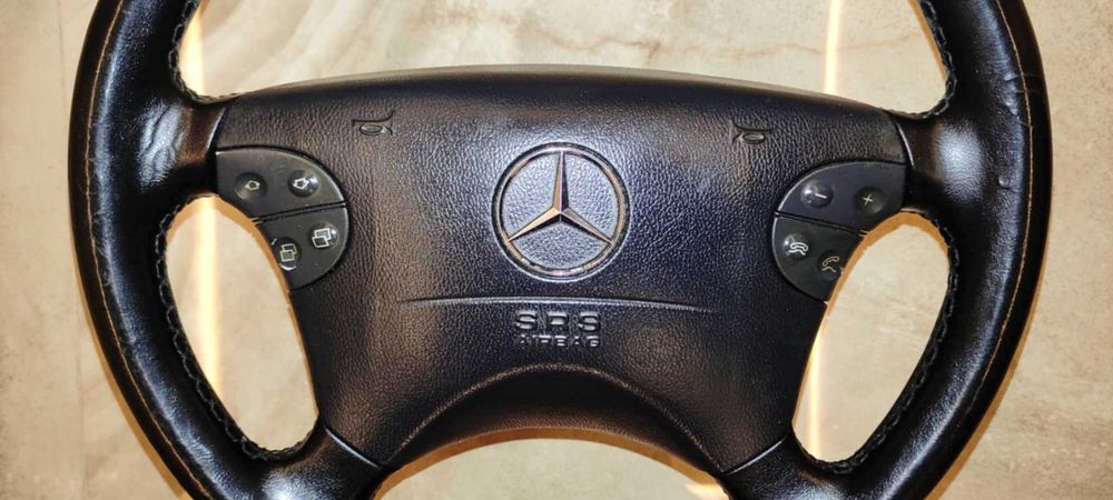 Мултиволан за Mercedes W210 /W208/W124/W127