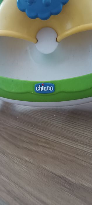 Продам толокар Chicco