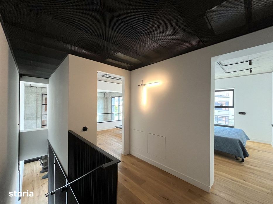 Duplex spectaculos cu 4 camere, 214 mp și terasă privată