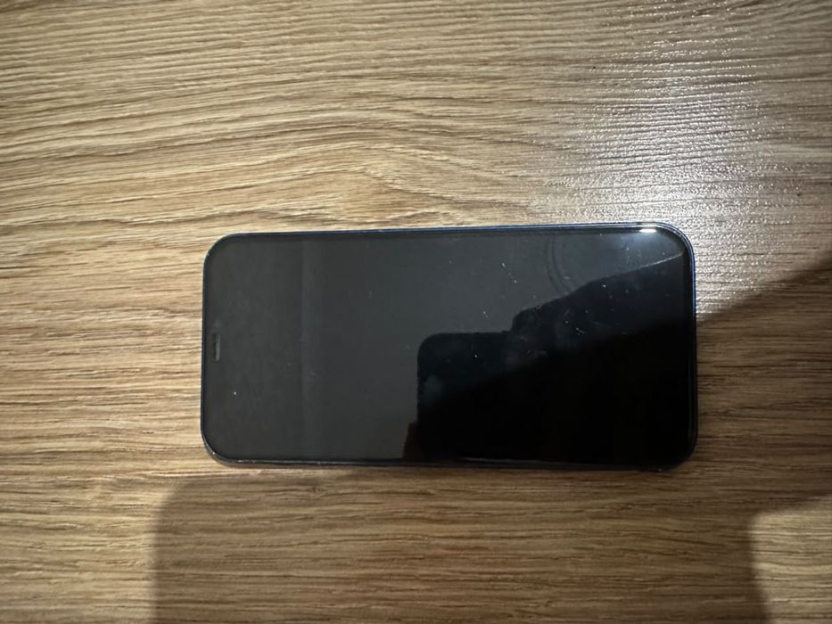 Iphone 12.128gb
