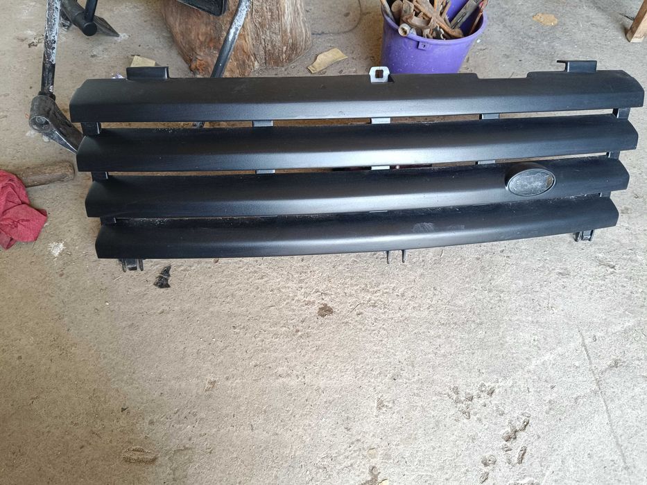 Предна решетка за Land Rover  модел range rover l322