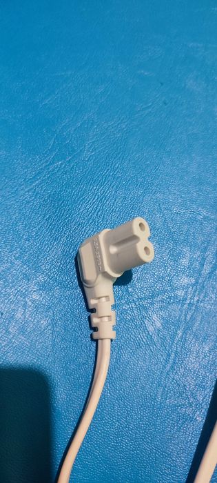 Сетевой шнур,провод,кабель питания угловой.