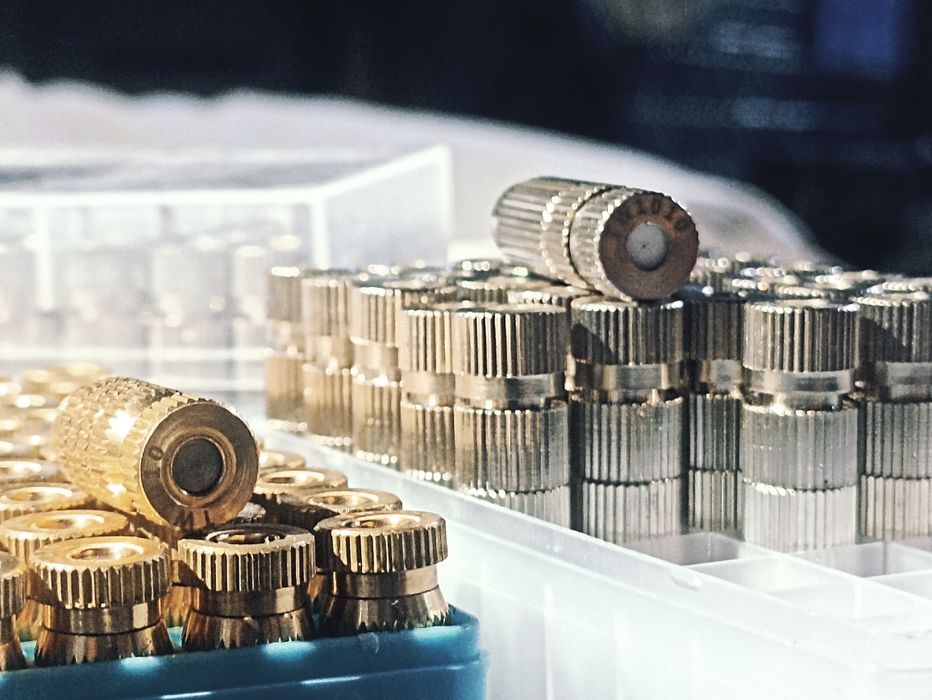 Микро климат оборудования  любой запчасти, и установка