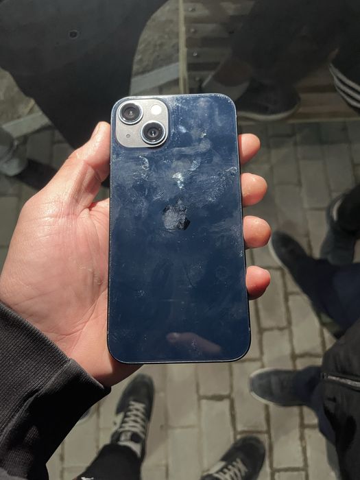 Айфон 13 128гб.