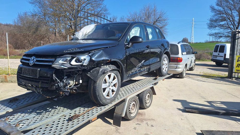 VW Touareg 3.0 TDI V6,CRC ,245 к.с. , автоматик,60 броя на части