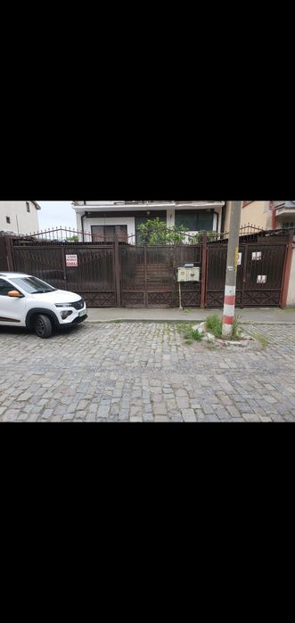 garaj spatiu depozitare Piata Mare