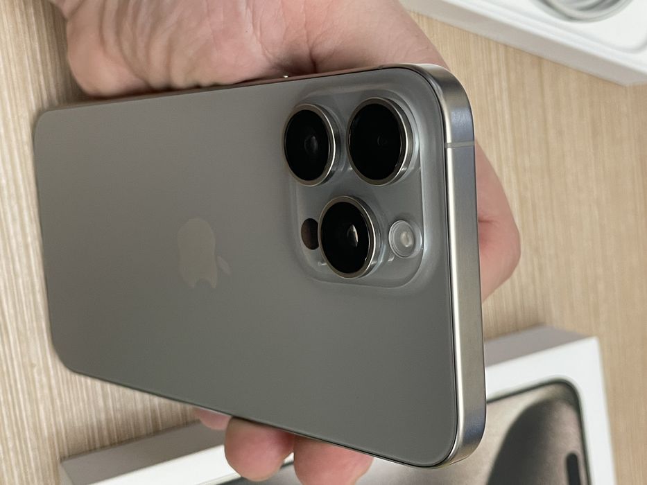 Iphone 15 Pro Max 256 gb ca NOU