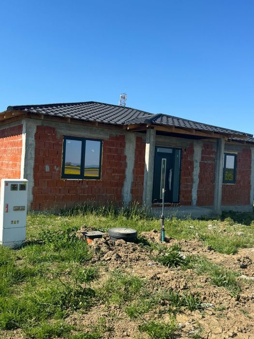 Teren  intravilan  cu puz aprobat locuri de case