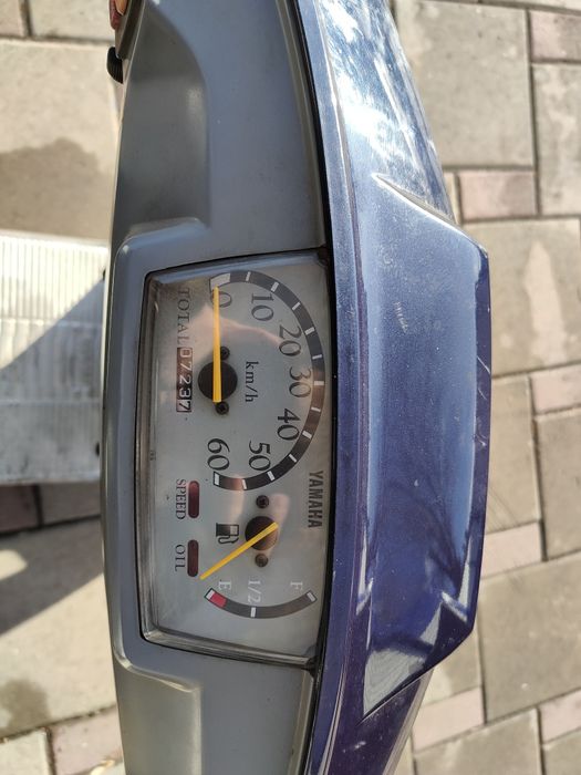 Продам скутер Ямаха срочно