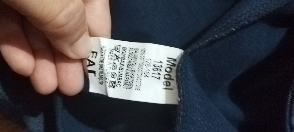 Спортивный костюм на мальчика рост 164см. Новый