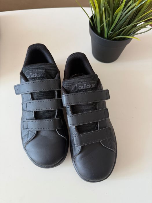 Детски обувки Adidas