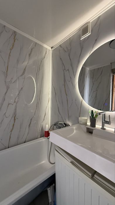 Продам 3 комнатную  квартиру