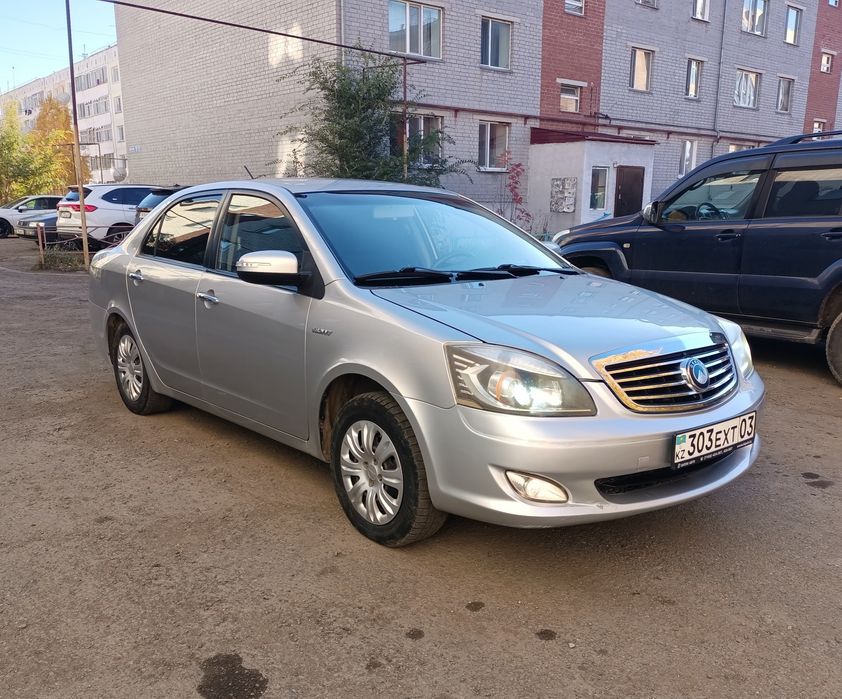 Продам городской седан