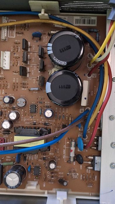 Оригинална платка Hitachi RRZK14498 за RAC‑35WPD – сервизно тествана