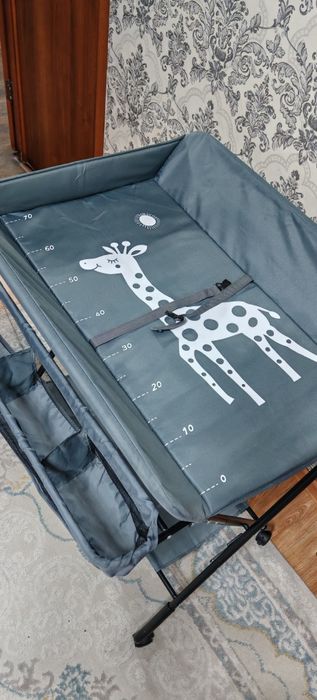 Пеленальный столик