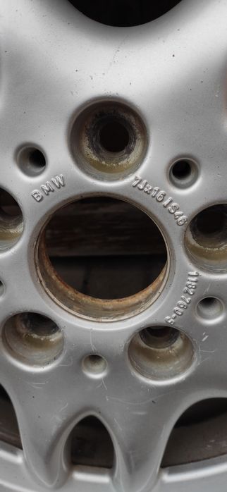 Roata bmw janta aliaj anvelopa iarna 215x55 R16