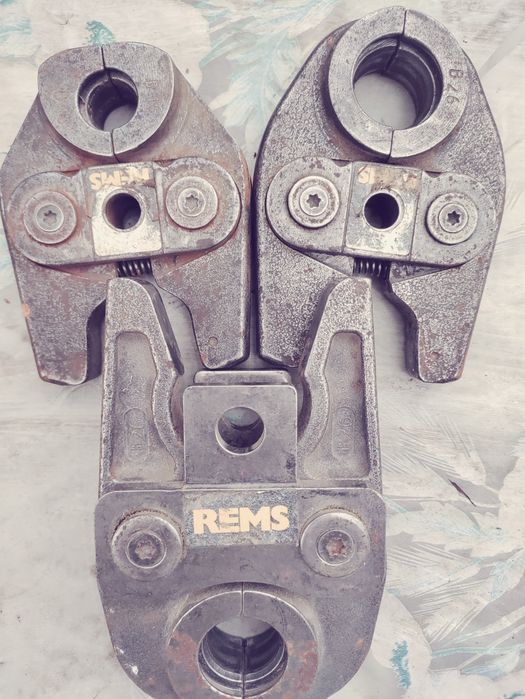 Trusa pistol sertizat,Trusa bacuri sertizat,Plita oglinda PPR Geberit