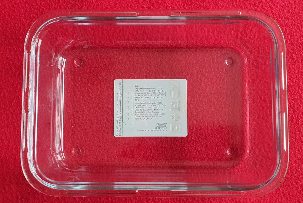 2 чисто нови стъклени кутии от Икеа
