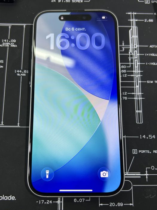 Iphone 17 256 white