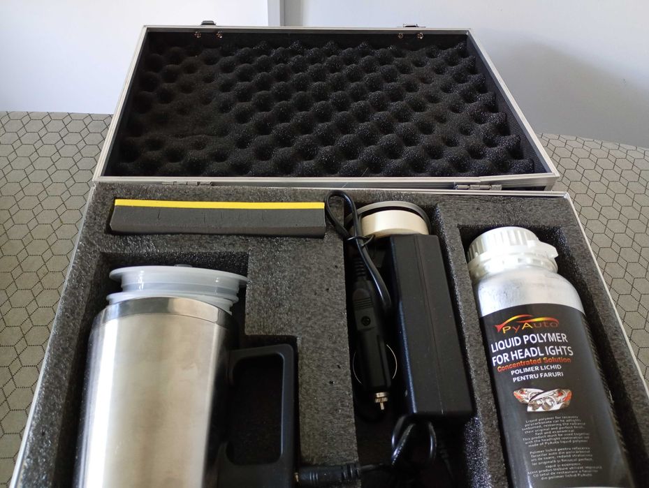 Kit restaurare faruri  polimer lichid  - in pret include  si 2 tuburi gratis super finisare