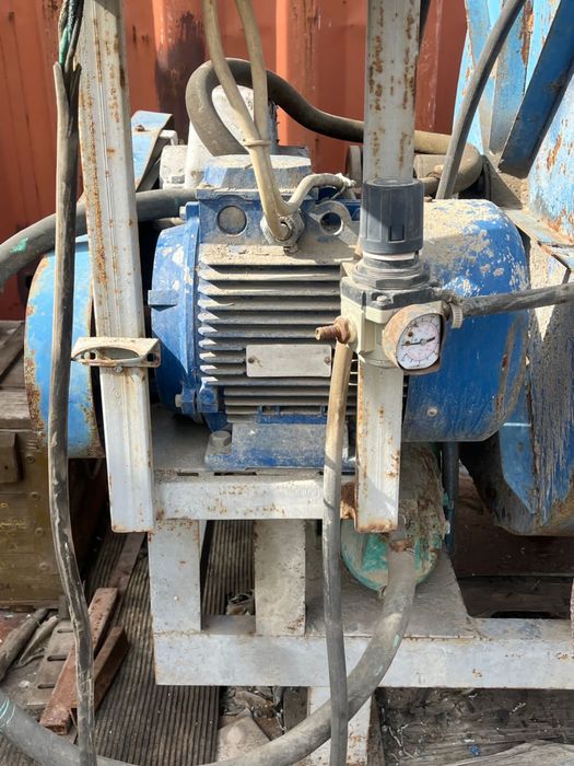 Продою пенаблок апарат